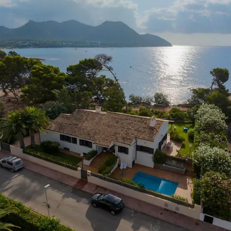 Es Pinaro - Front Villa